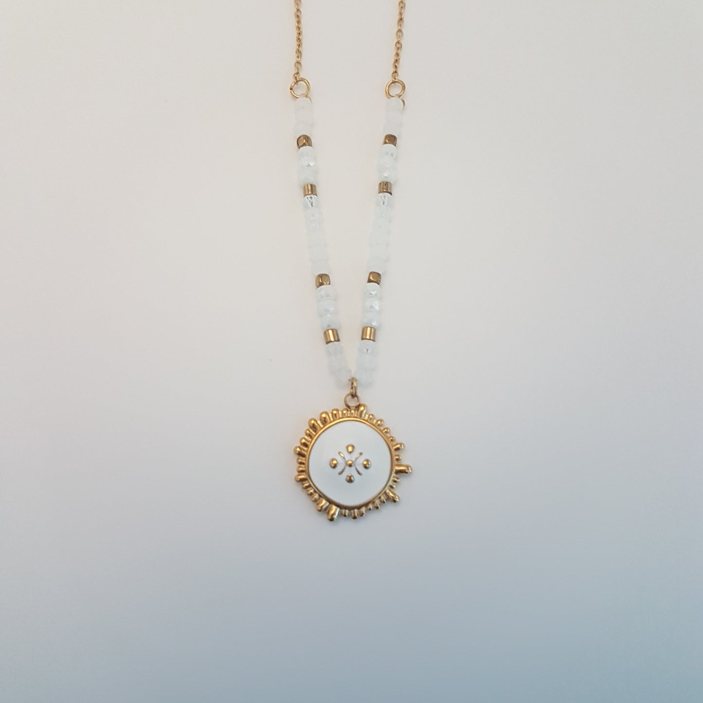 KRABI NECKLACE