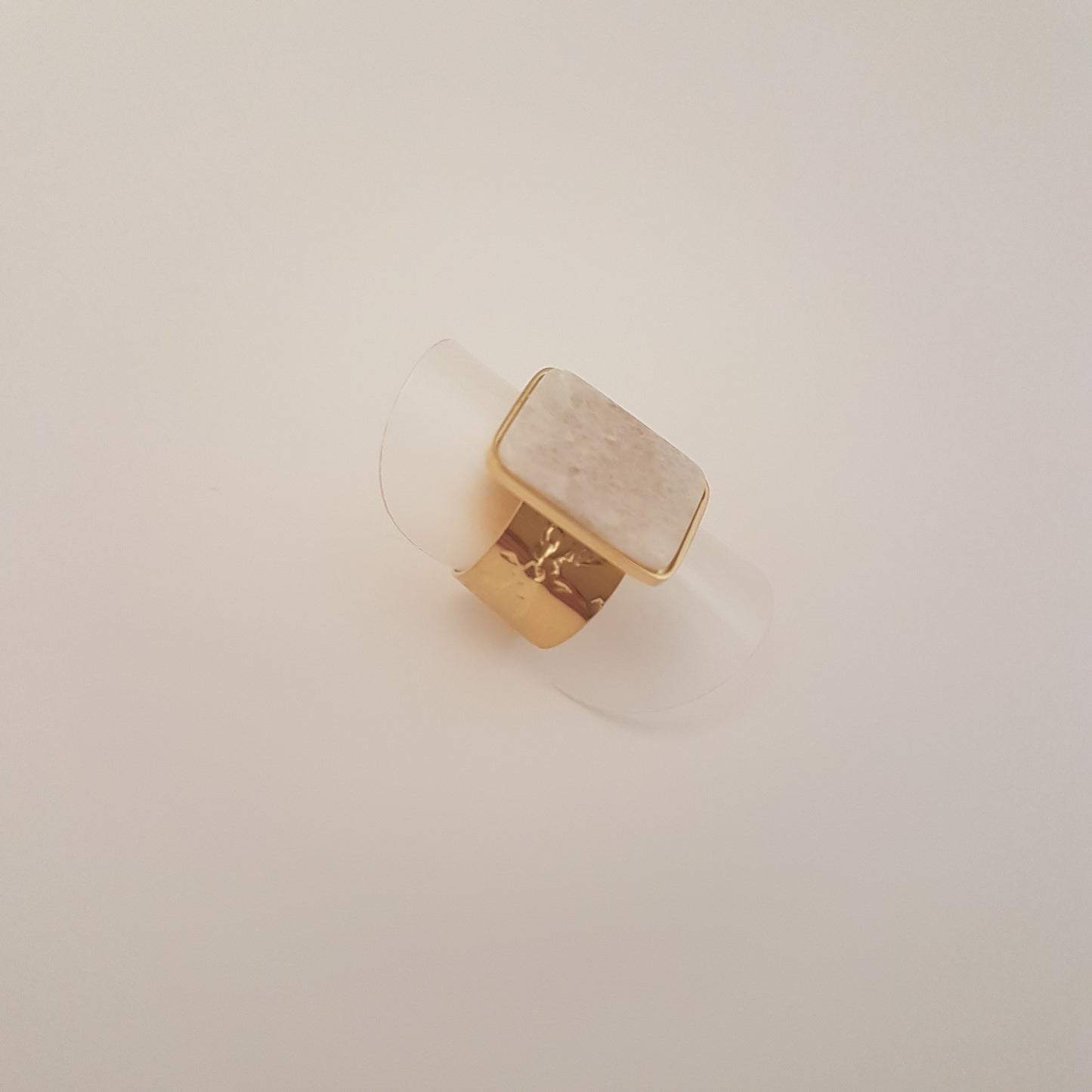 LOKARO RING