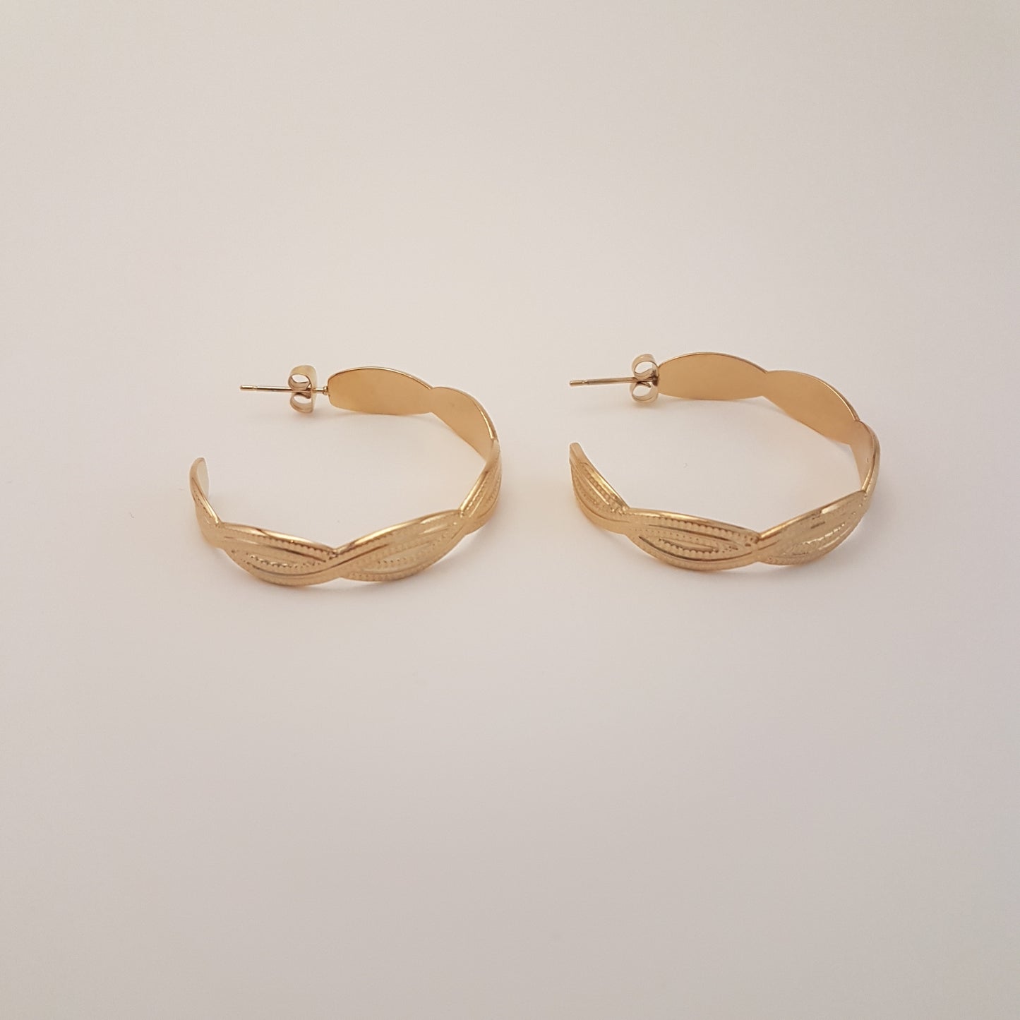 SANTORINI HOOPS