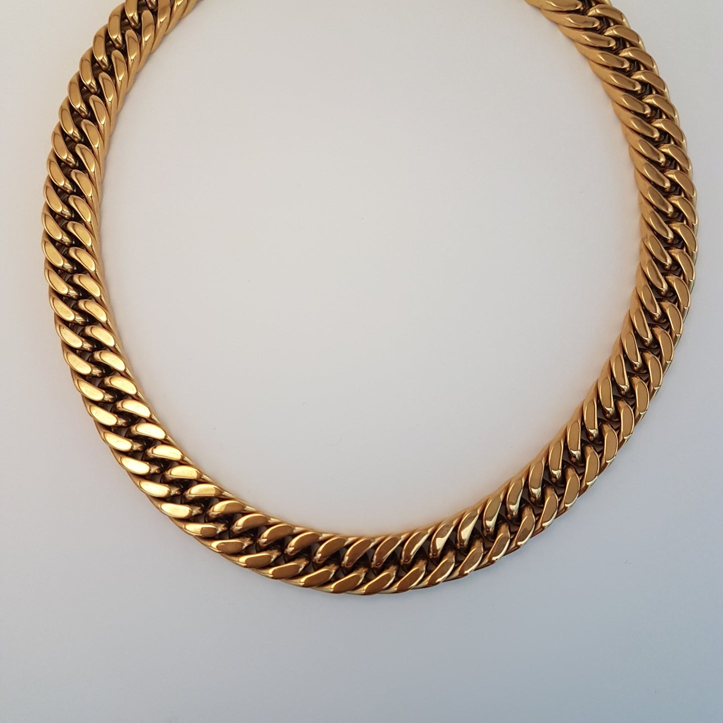 MIAMI CHAIN