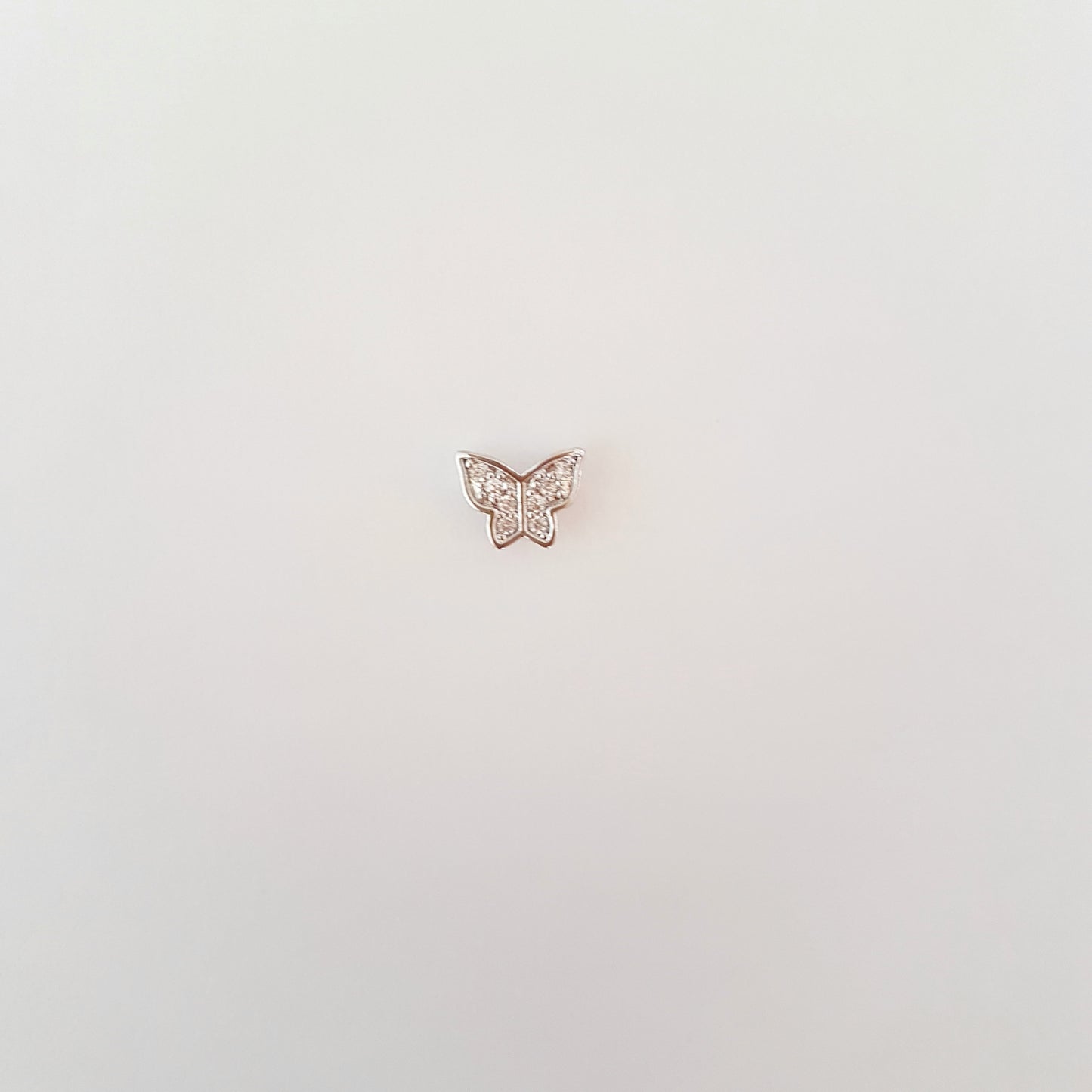 BUTTERFLY SHINY STUD