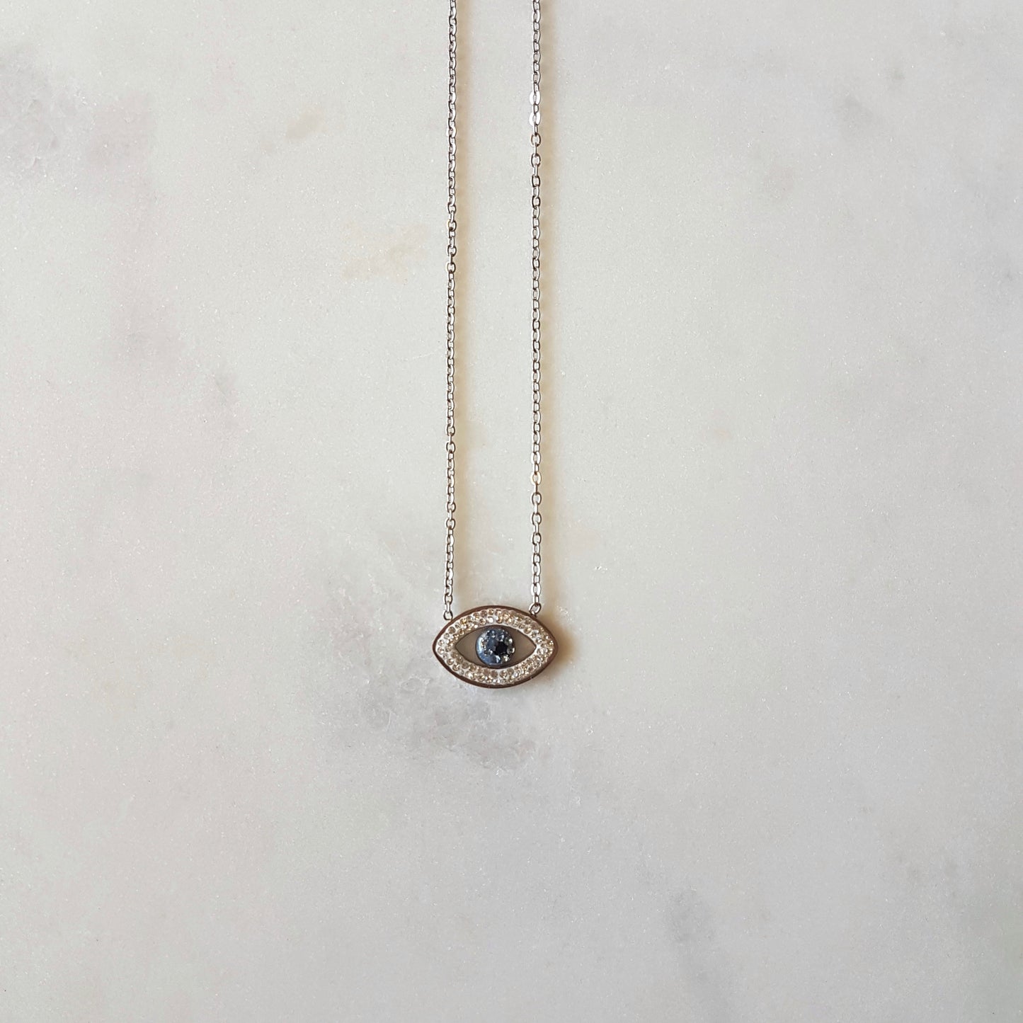 EYE SYMBOL NECKLACE