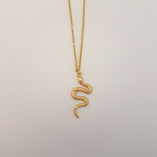SNAKE NECKLACE