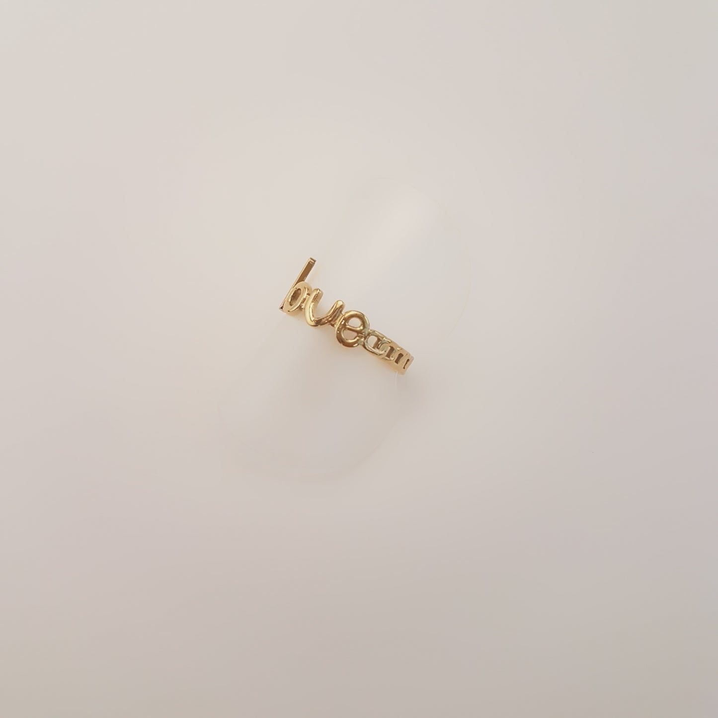 LOVE RING