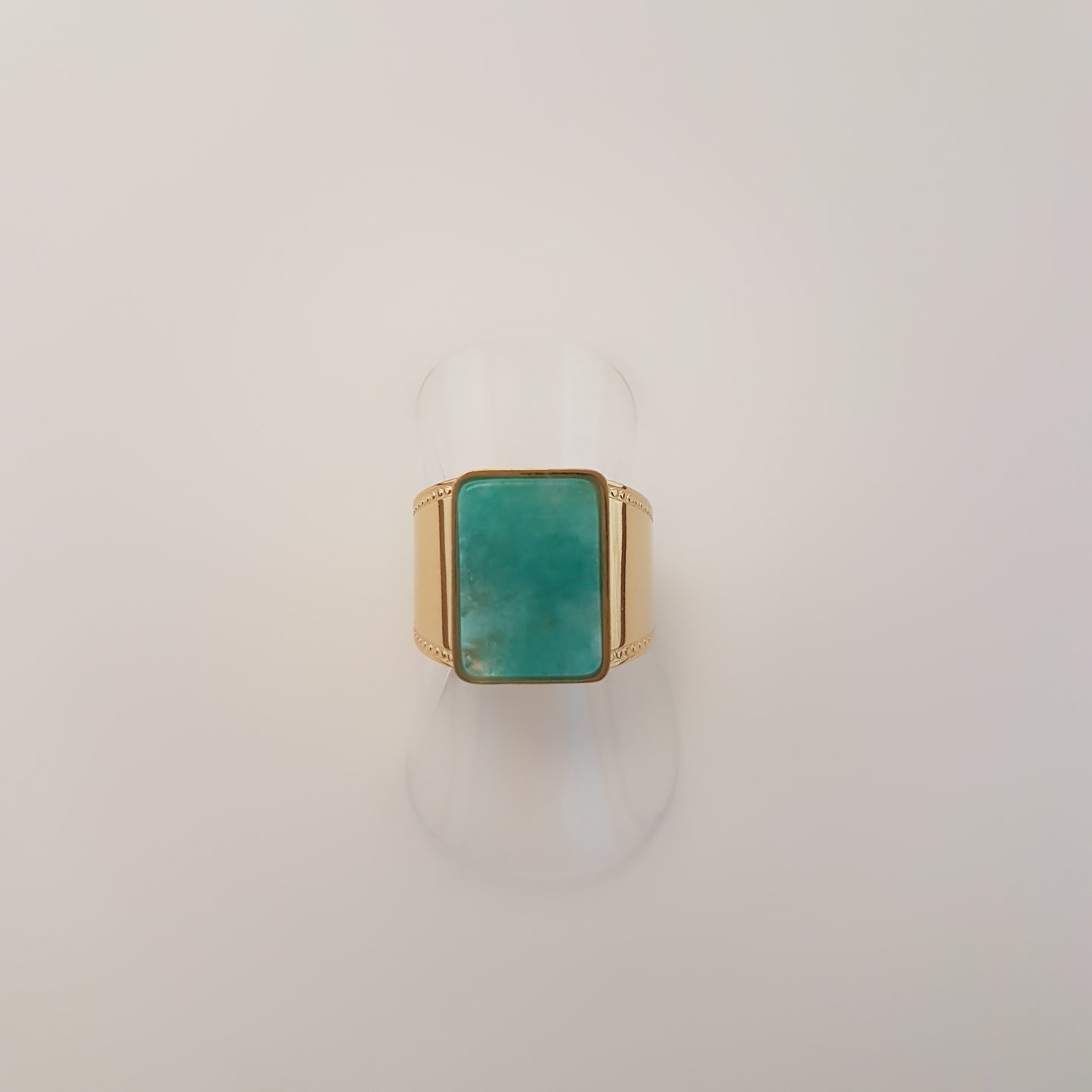 SALINE RING
