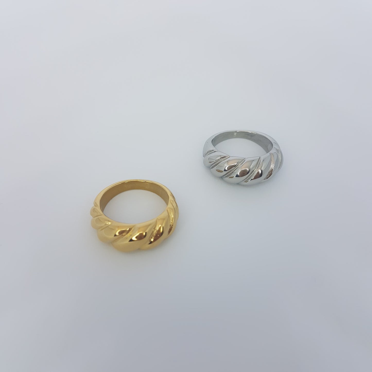VIENA RING