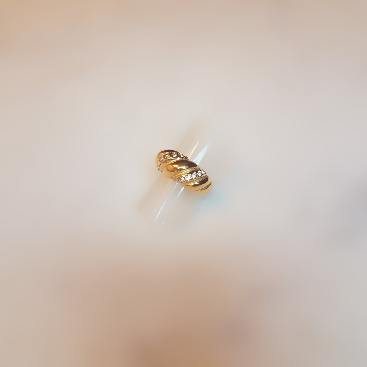 VIENA ZIRCONIA RING