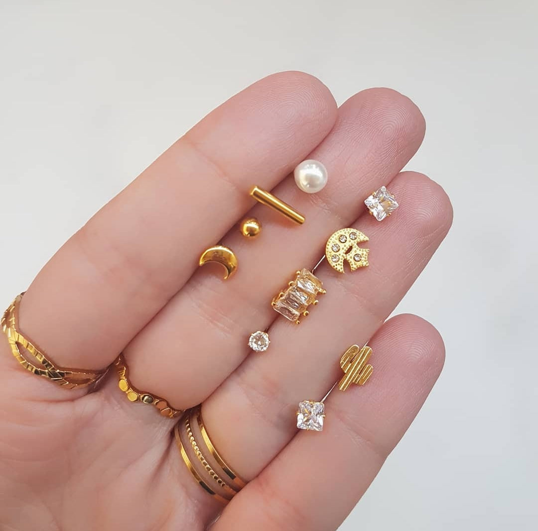 MINI EARRINGS AND EAR CUFFS