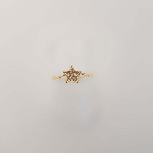 STAR ZIRCONIA RING