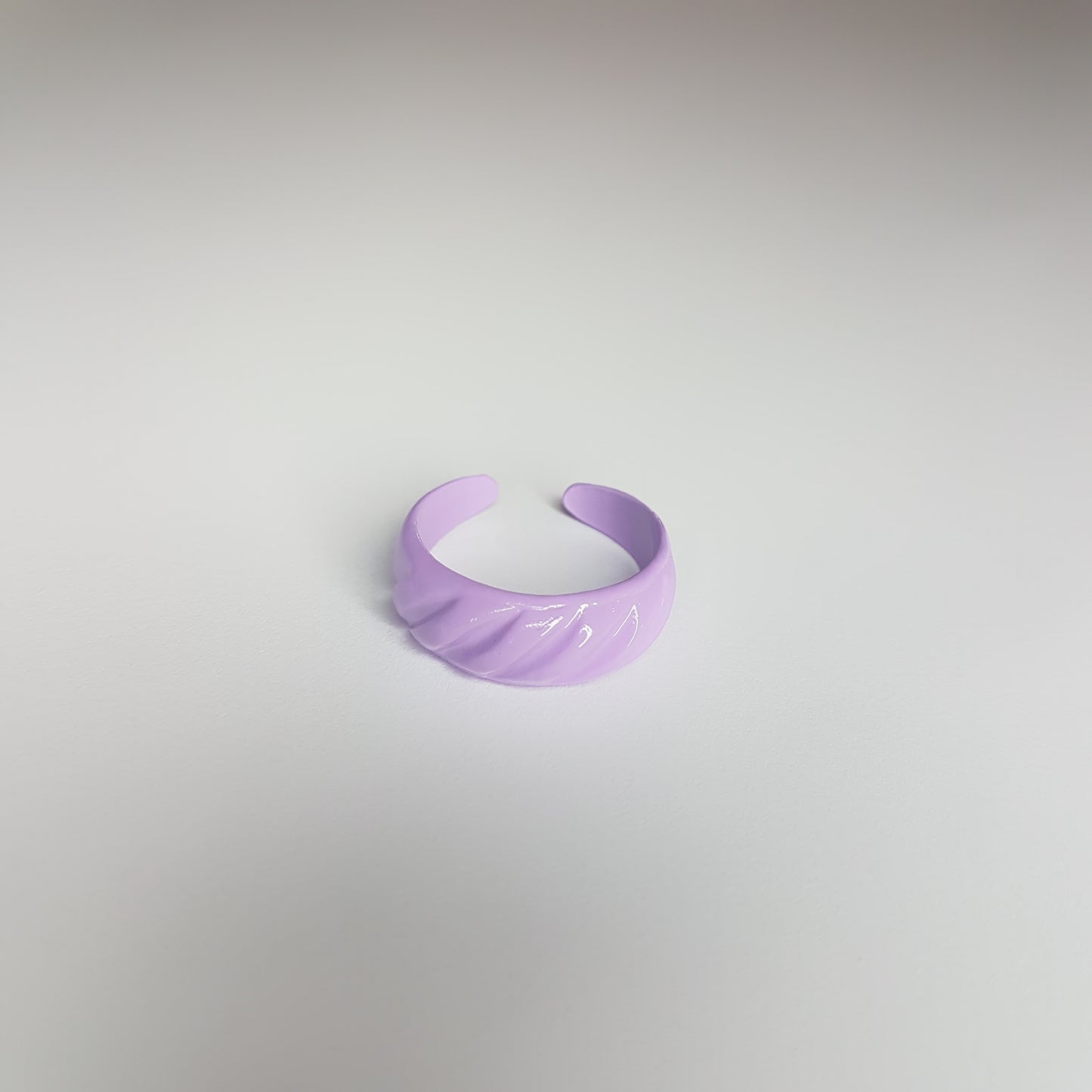 CROISSANT CANDY RING